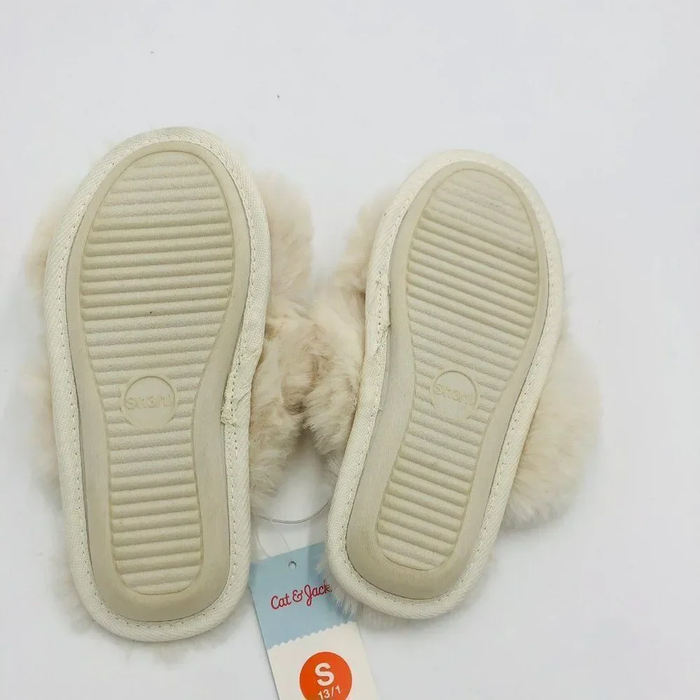 Brand New Cat & Jack Faux Fur Slippers For‎ Kids Size 13/1 (Small)